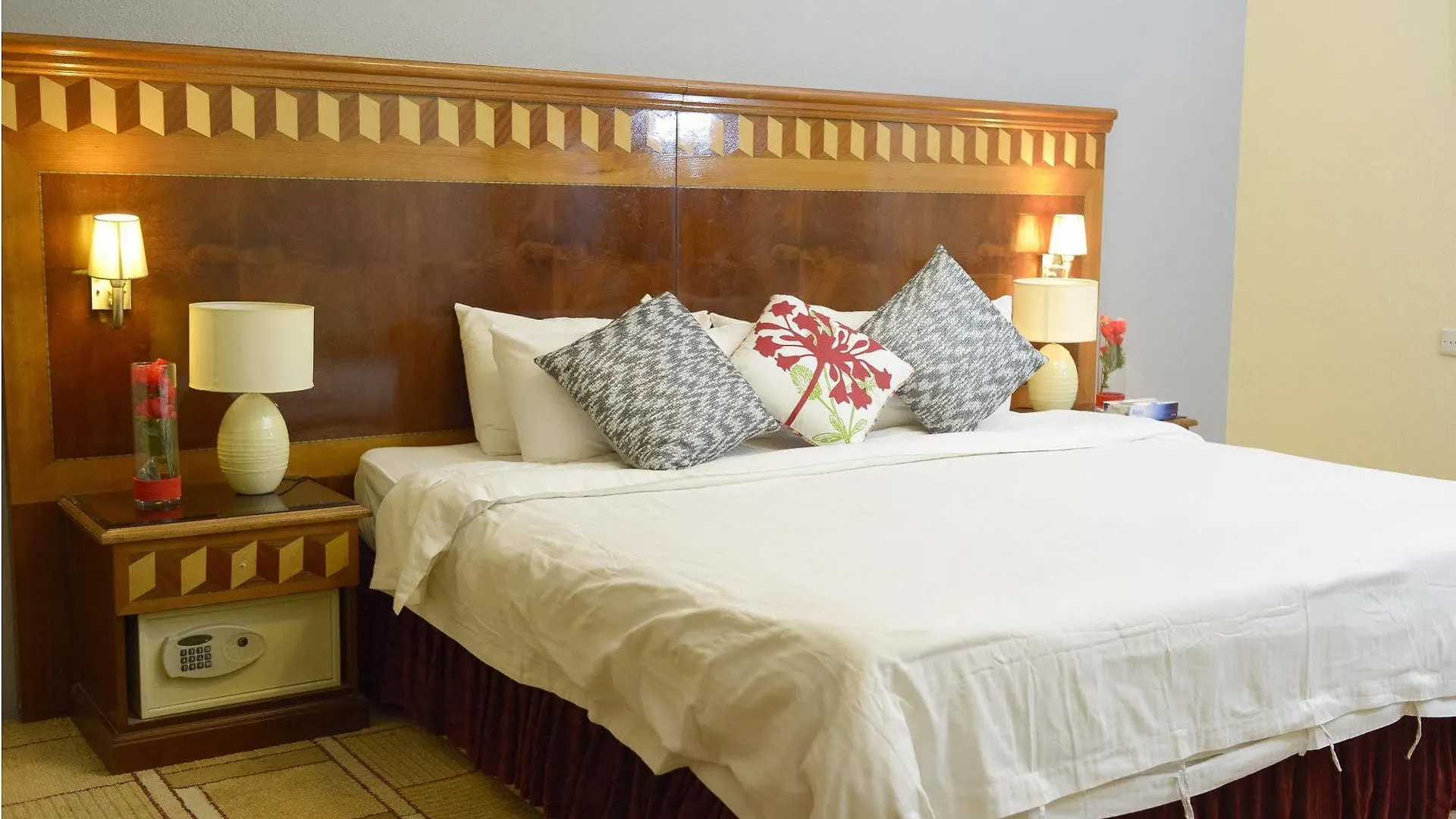 Oyo 121 Dome Hotel Al Olaya Riyadh
